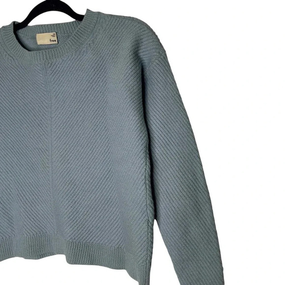 Wilfred Free Aritzia Isabelli 100% merino wool ribbed Long  Sleeve Size XS - Picture 4 of 6